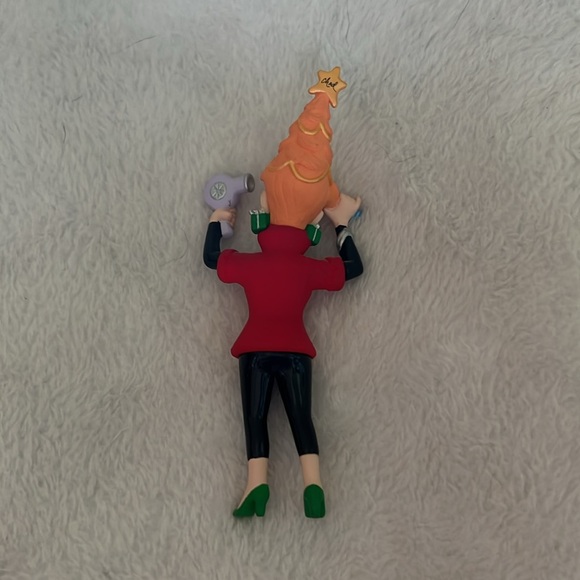 Hallmark Keepsake Vintage Ornament 1996 High Style “Beautician“ NIB - Picture 6 of 6